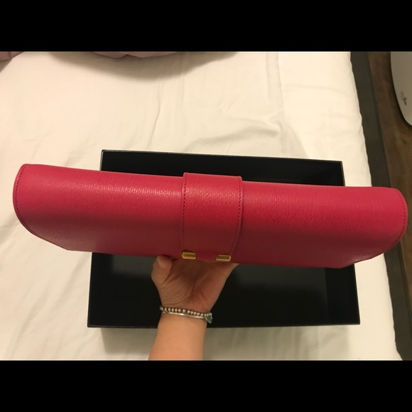 YSL Clutch - Picture 6 of 7